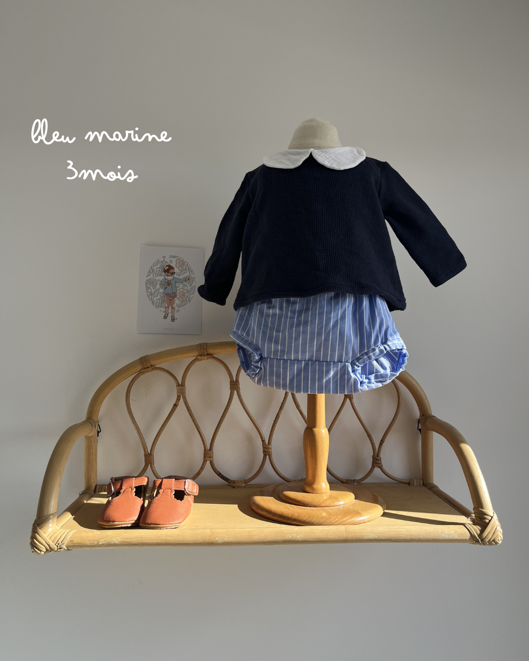 Blouse au col rond