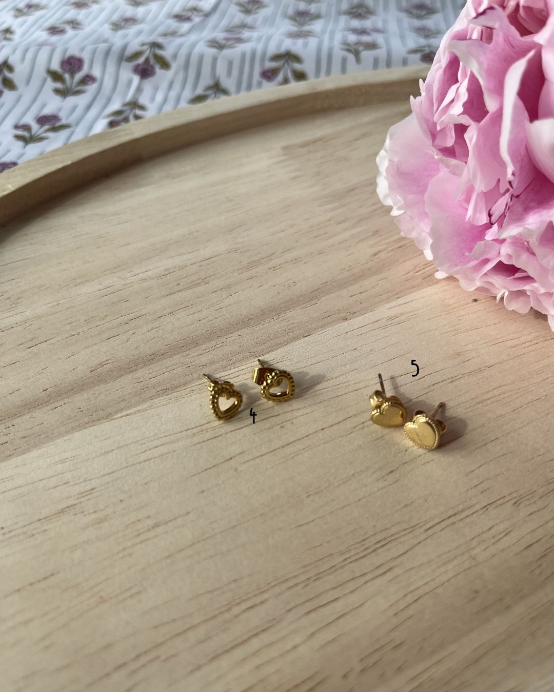 Petite boucle d'oreille