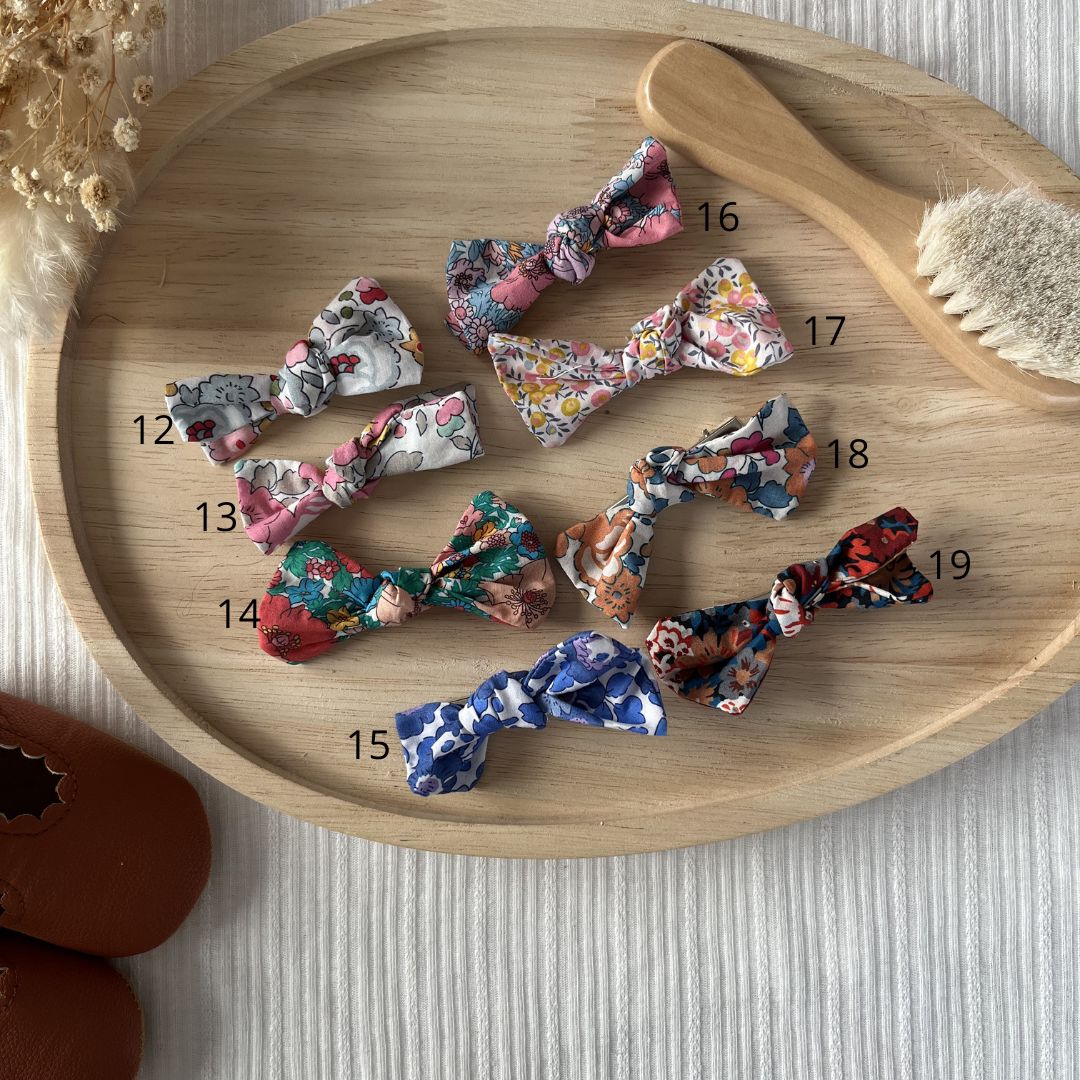 Petite barrette noeud