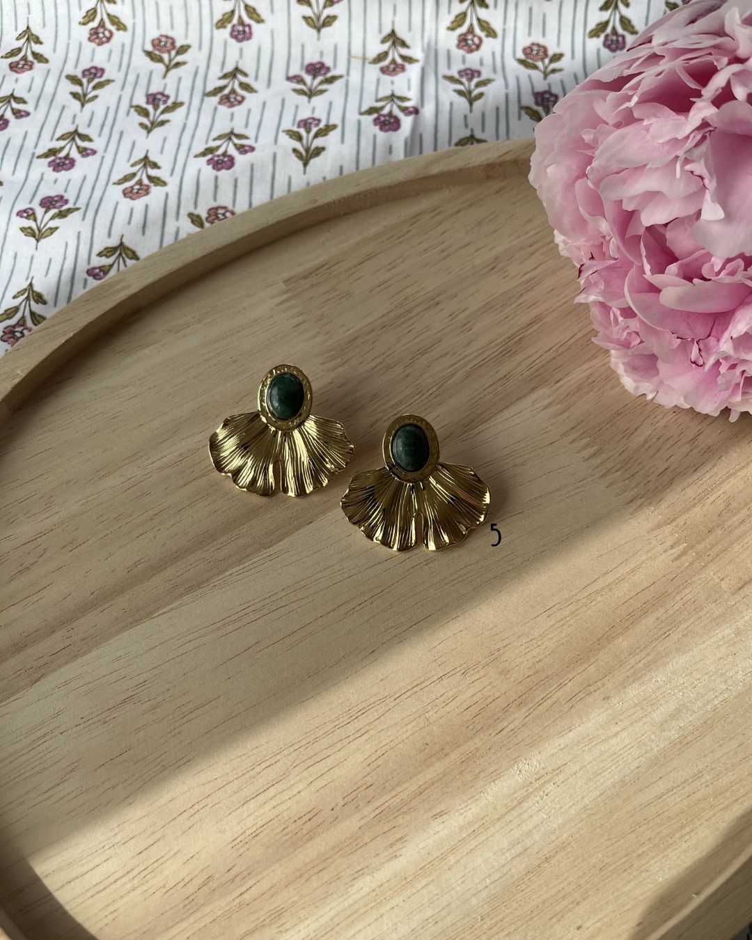 Grande boucle d'oreille