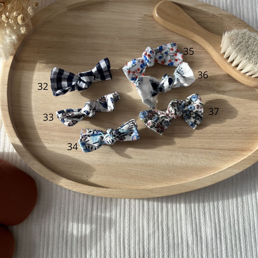 Petite barrette noeud