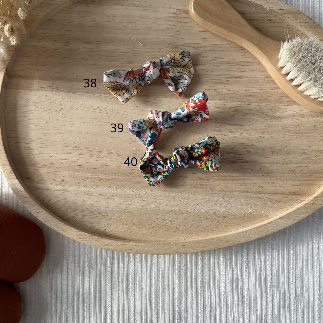 Petite barrette noeud