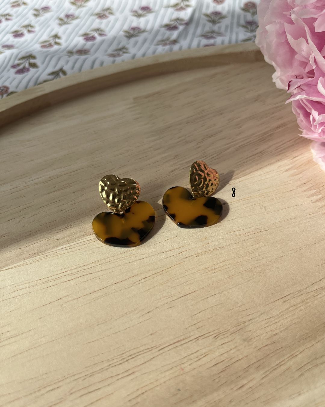 Boucle d'oreille taille moyenne