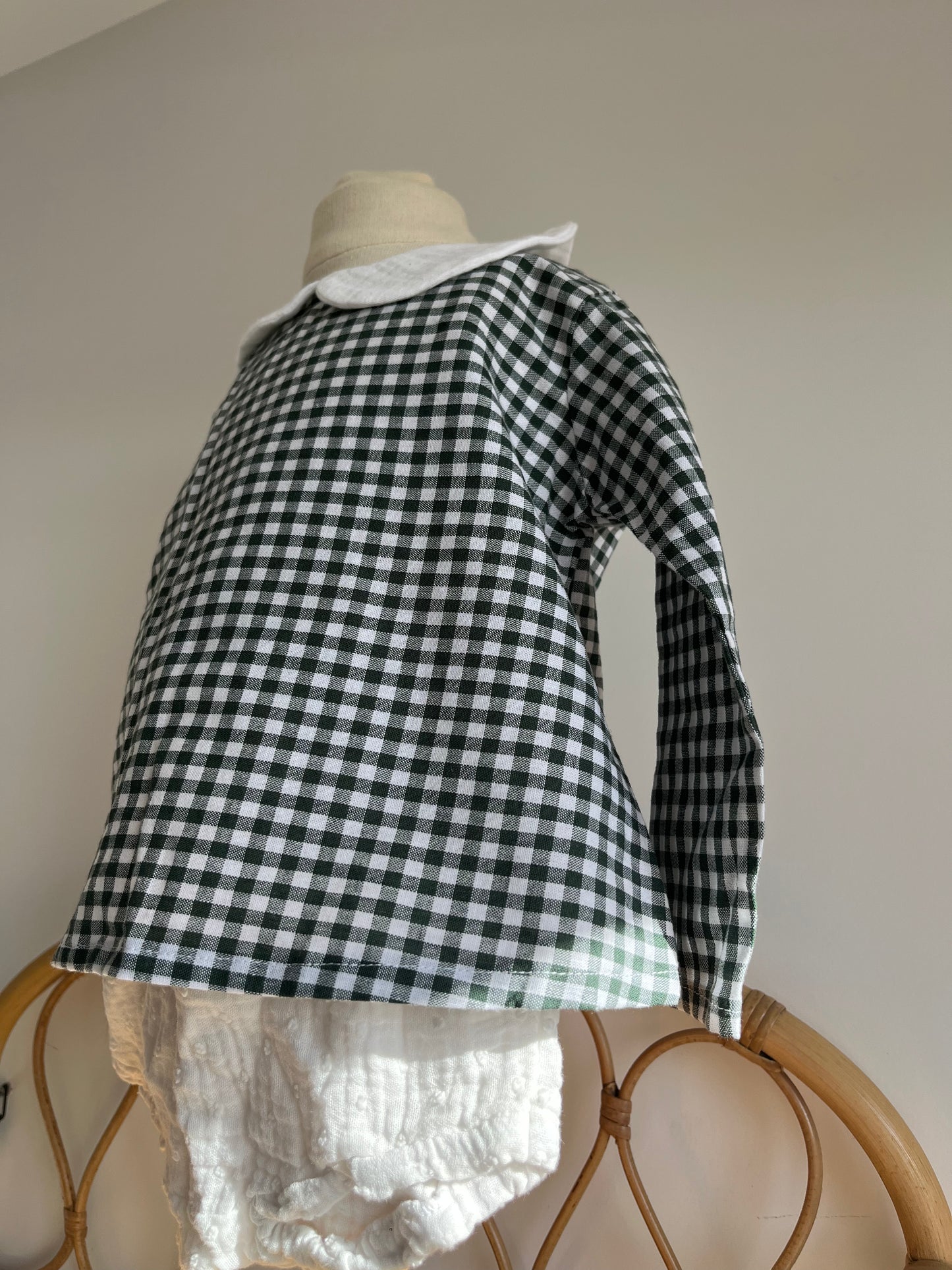 Blouse au col rond