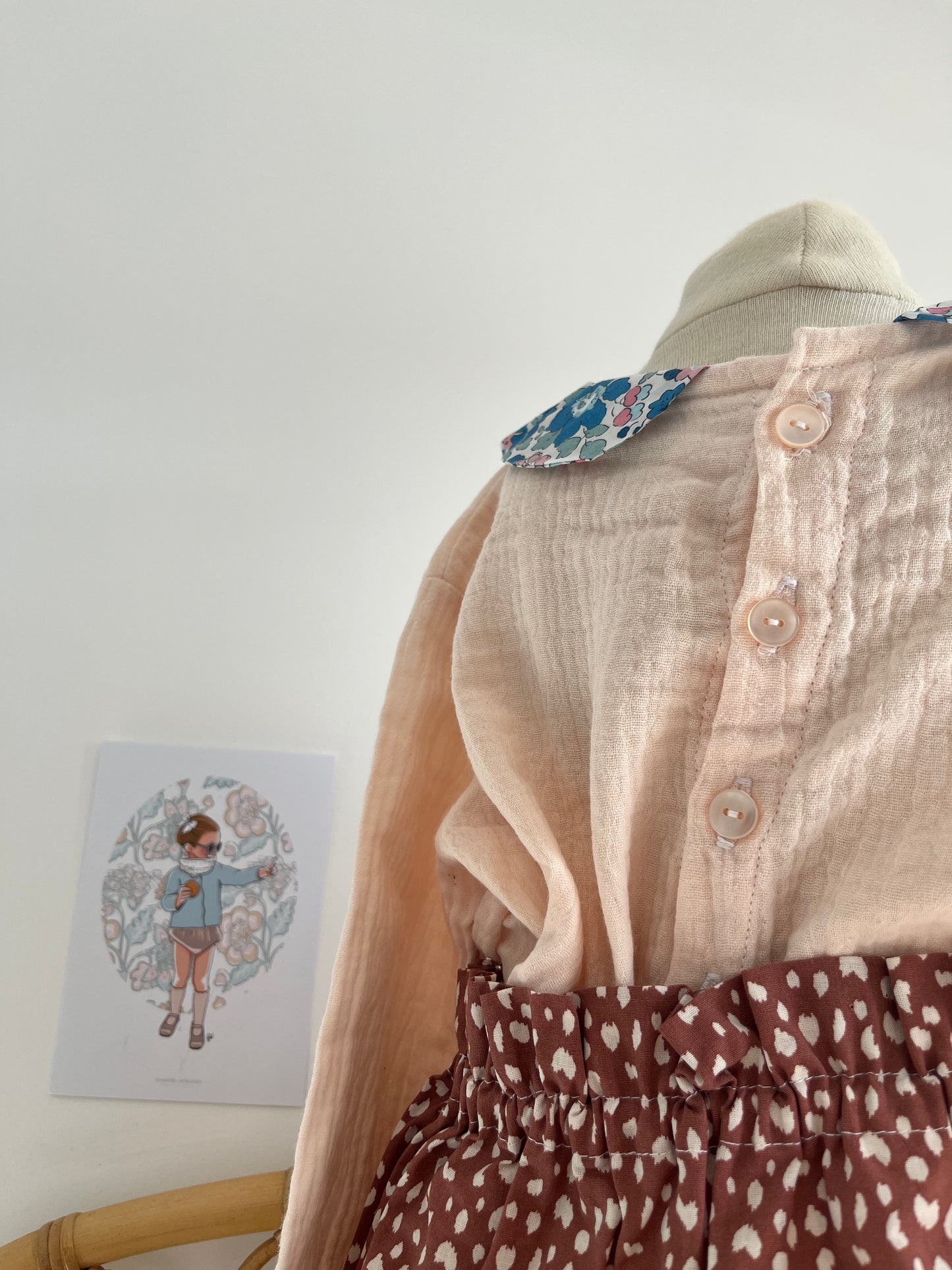 Blouse au col rond