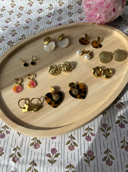 Boucle d'oreille taille moyenne